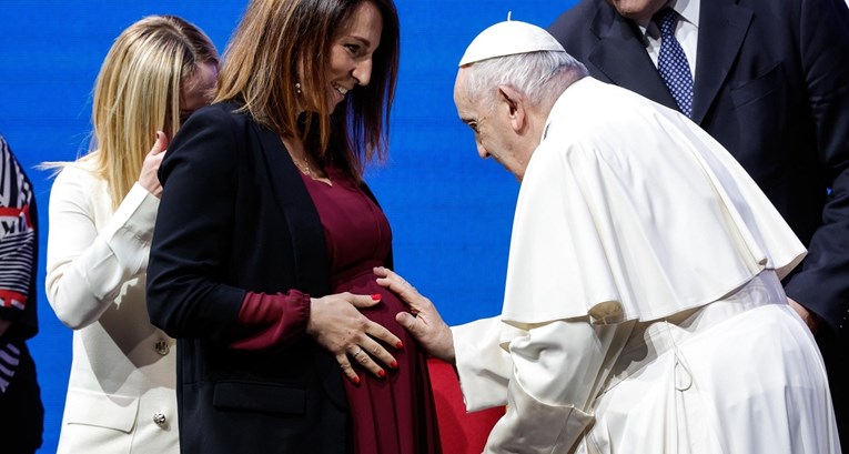 Papa Franjo: Jedna žena mi je donijela psa da ga blagoslovim. Izgubio sam strpljenje