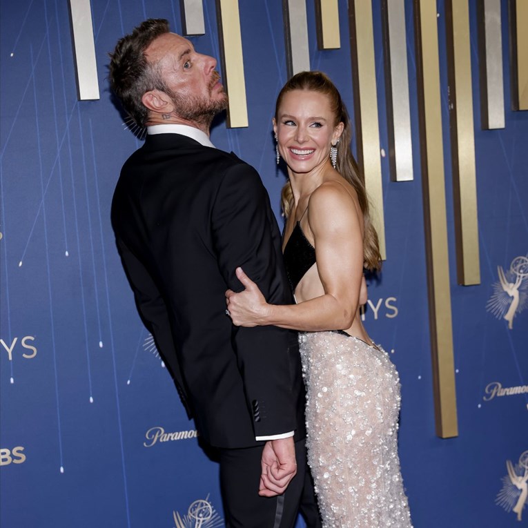 Kristen Bell ograničila komentare nakon bizarne objave za godišnjicu braka