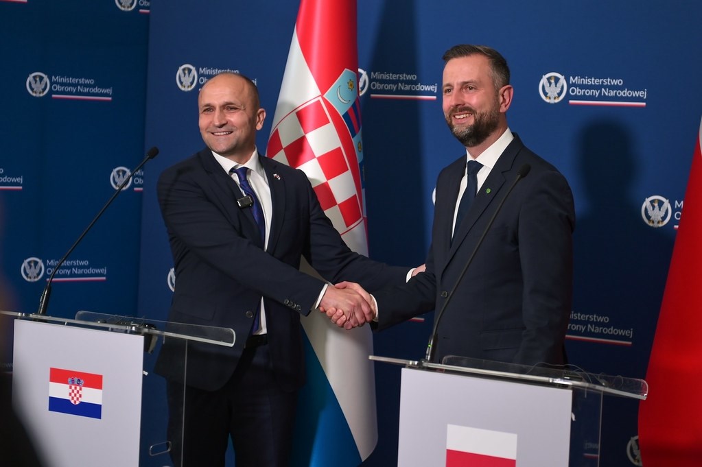Anušić u Varšavi s poljskim ministrom: Dižemo našu vojnu suradnju na višu razinu