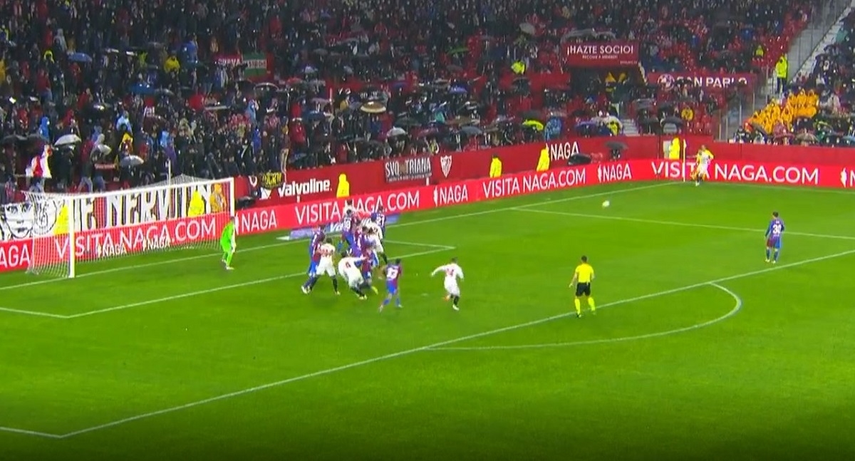 Pogledajte kako je Rakitić asistirao u majstorskoj akciji Seville protiv Barcelone