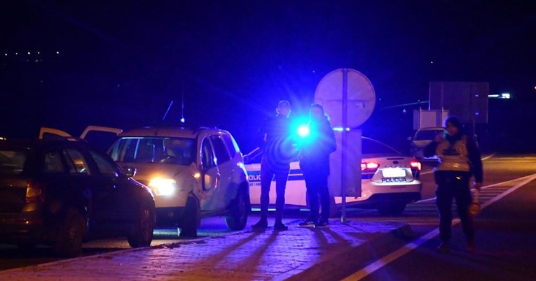 Dva Srbina krijumčarila strance, uhićeni su