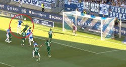 VIDEO Hrvat u ludoj bundesligaškoj utakmici zabio gol pa dobio crveni karton