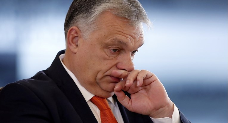 Orban: Krenuli smo sa šljemovima, sad smo kod tenkova, a već se priča o avionima