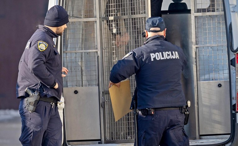 Marokanac u Puli pokušao silovati slučajnu prolaznicu