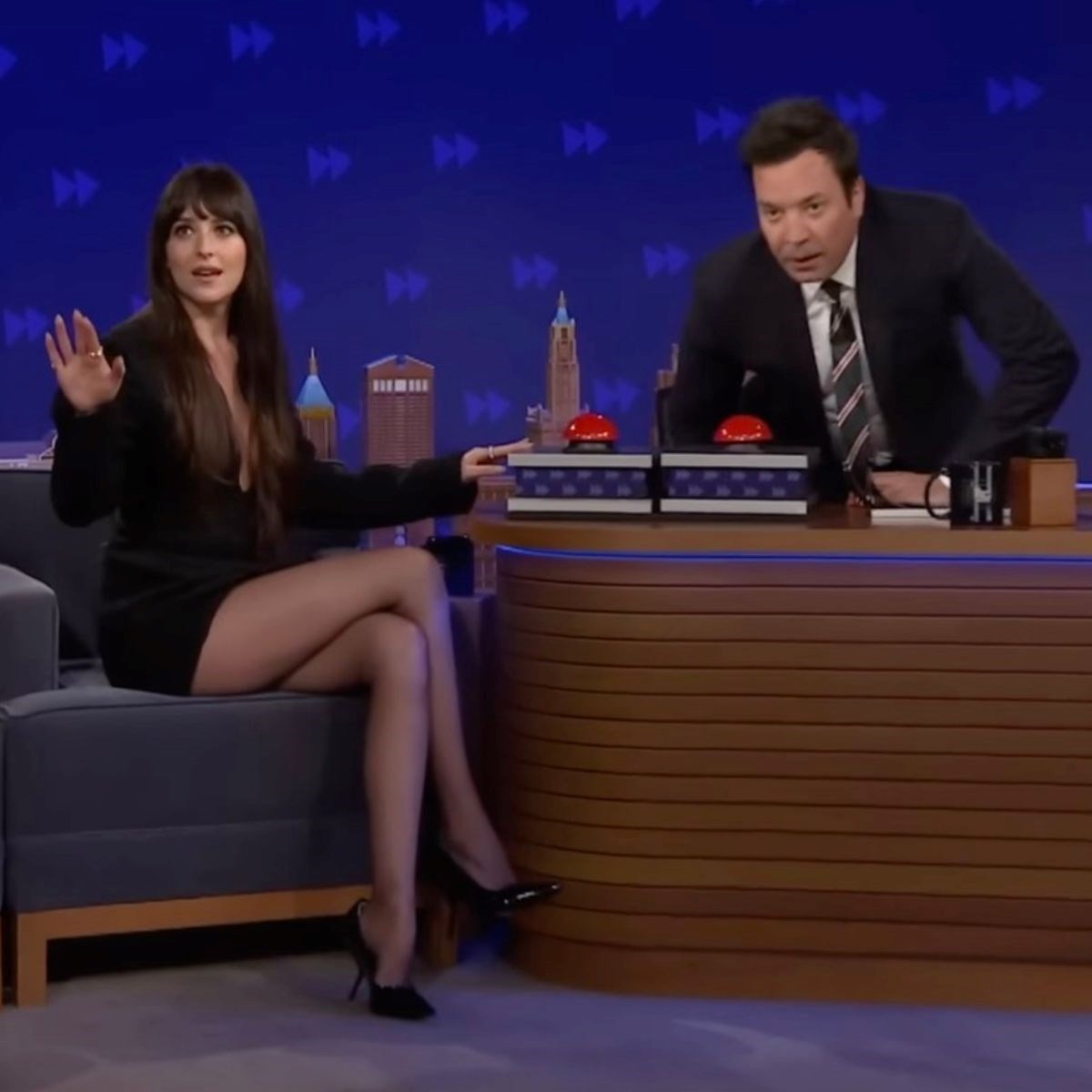 Dakota Johnson ne krije koliko voli ove cipele