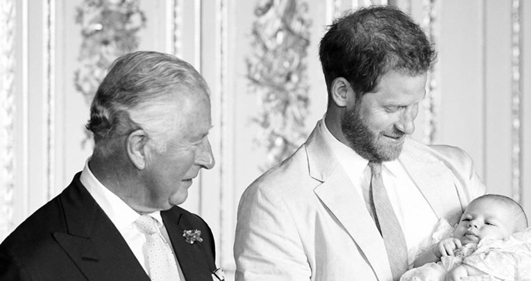 Harry i Meghan čestitali rođendan princu Charlesu, Archie ukrao svu pažnju