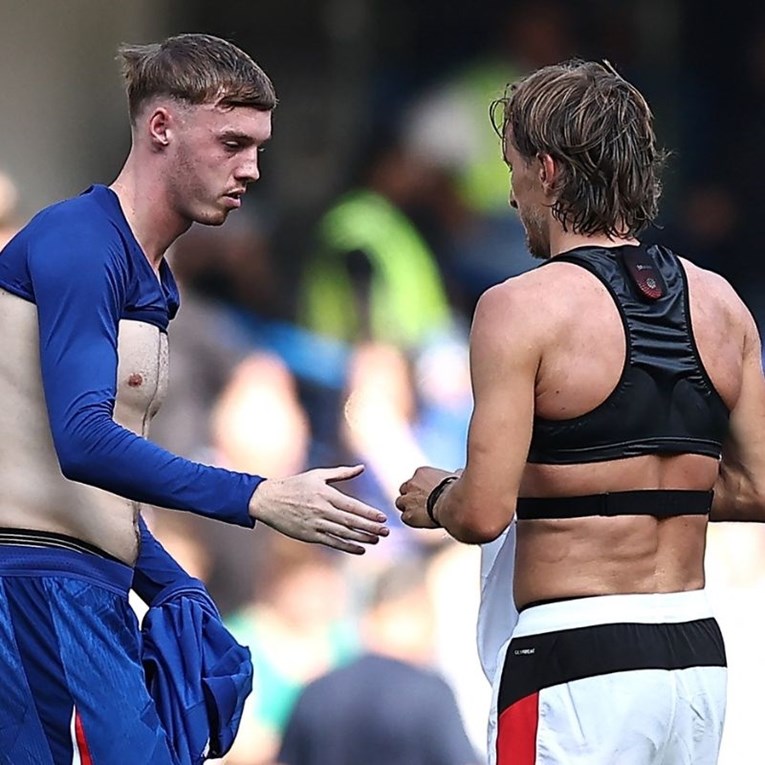 Modrić nakon debija za Milan razmijenio dres