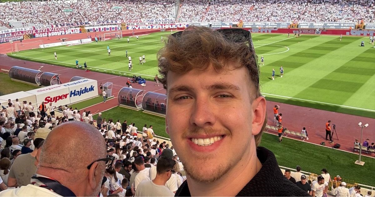 Poznati influencer nahvalio Split, derbi i Hrvatsku. Hajdukovci ga proklinju