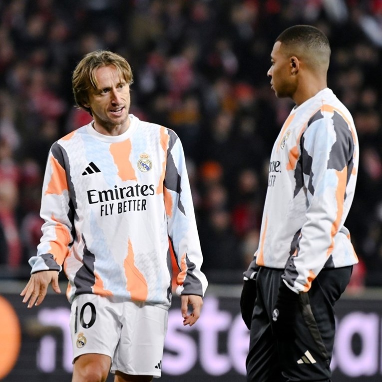 Španjolci: Modrić razgovarao s Mbappeom. U Realu se boje da je Francuz u padu forme