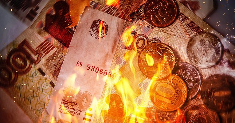 Reuters: Rusija ne može platiti dugove, a pliva u novcu. Ovo je 5 razloga za to