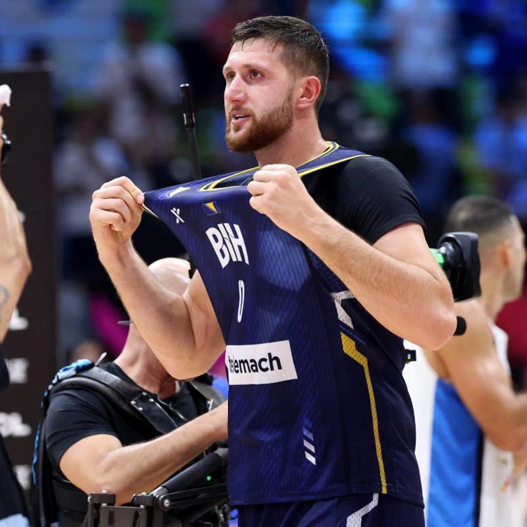 Nurkić nakon senzacije na Eurobasketu: Ne mogu shvatiti što se dogodilo