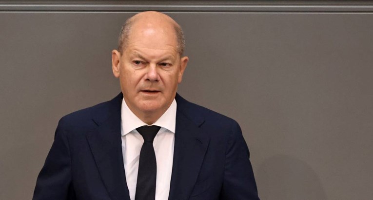 Scholz: Pobuna šefa Wagnera je oslabila Putina