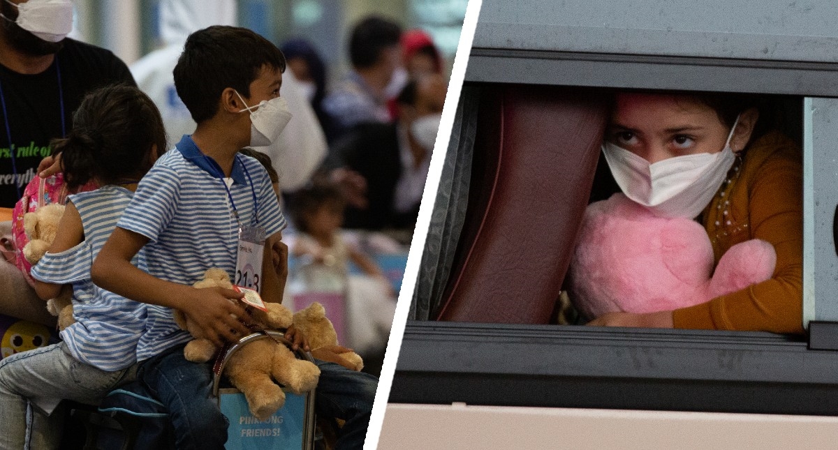 Evakuiranu djecu iz Afganistana na aerodromu u Seulu dočekali s plišanim igračkama