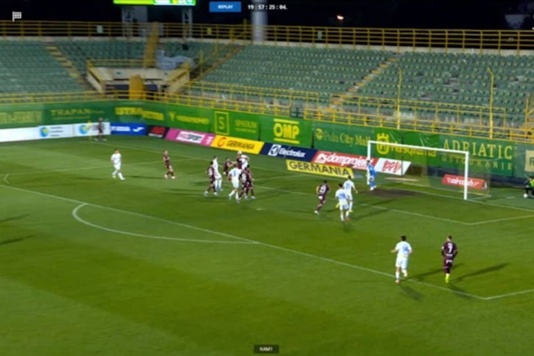 Poslušajte cirkus s VAR-om u Puli: "Je*ote, šta je ovo?"