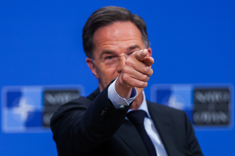 Rutte: Amerika odmah smanjuje doprinos kriznim snagama NATO-a