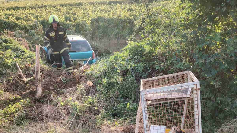 Auto sletio s ceste na Krku