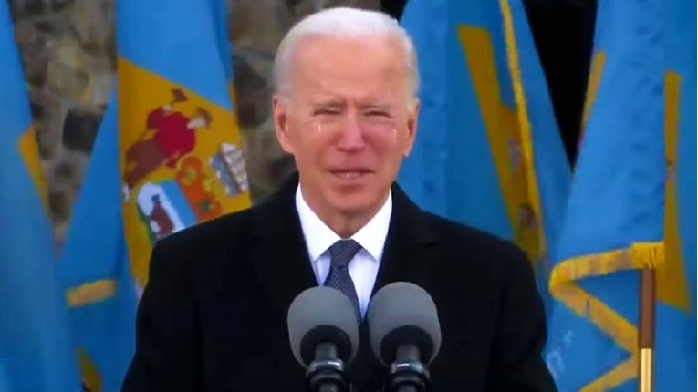VIDEO Biden uoči odlaska u Washington održao emotivan govor, borio se sa suzama