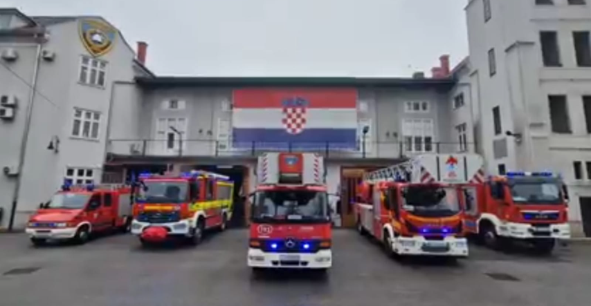 VIDEO Zagrebački vatrogasci već su spremni za sutrašnje navijanje za Vatrene