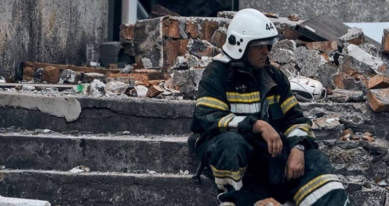 Raste broj mrtvih u ruskom raketnom napadu na Odesu, među njima i dječak (12)