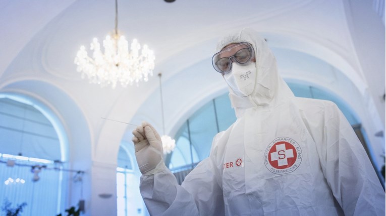 Austrija nudi cjepivo Češkoj, u Slovačkoj veliki pad hospitaliziranih