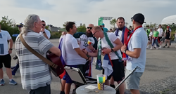 VIDEO Slovenci nakon utakmice ispred stadiona pjevali Metallicu i AC/DC