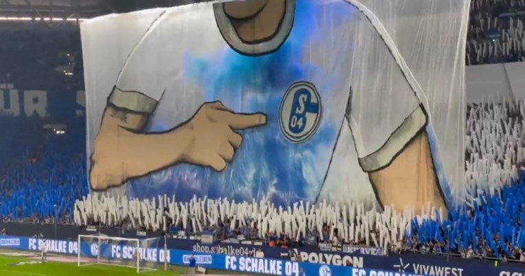 VIDEO Navijači Schalkea priredili dosad rijetko viđenu koreografiju
