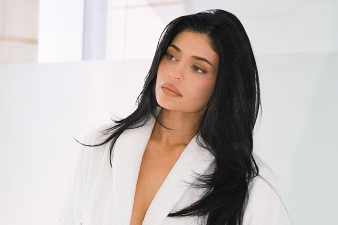 Kylie Jenner širi biznis, lansirala piće za hidrataciju kože