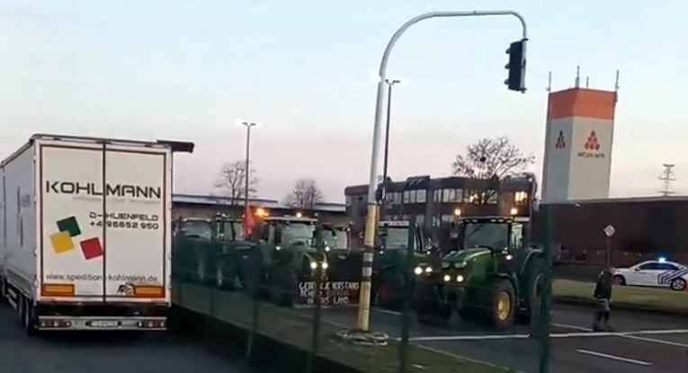 Belgijski poljoprivrednici blokirali drugu najprometniju luku u EU