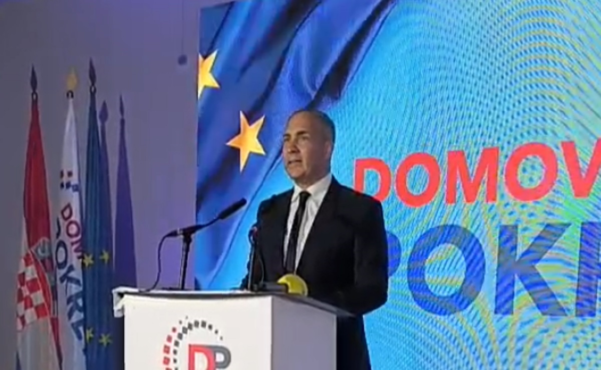 Bartulica održao govor: Znatiželjni novinari, nemam se što ispričavati
