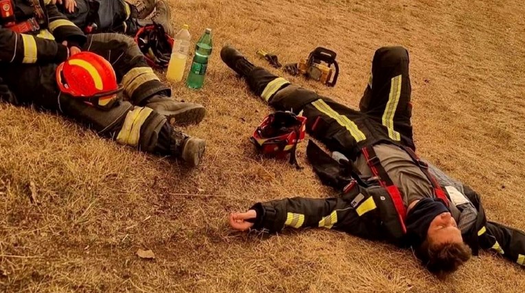 FOTO Vatra divlja Slovenijom, vatrogasci padaju s nogu od umora