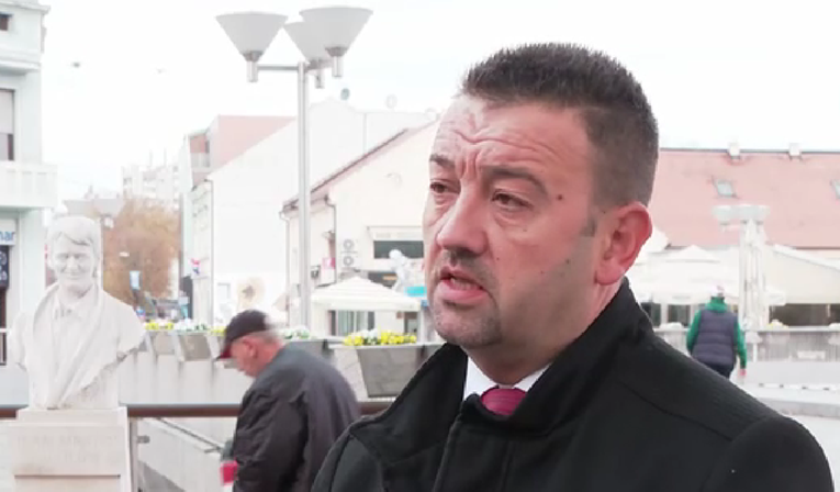 Bacit će vijenac u Dunav za stradale Srbe. Pavliček: Nisu dobrodošli