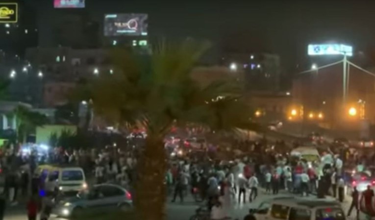 Drugi dan nasilnih prosvjeda protiv predsjednika u Egiptu, deseci uhićeni