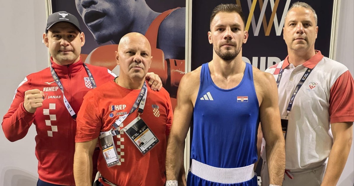 Veočić svladao bivšeg svjetskog prvaka i ušao u četvrtfinale SP-a u boksu