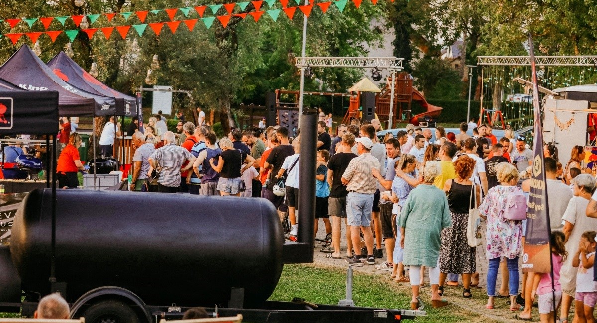Ljubitelji roštilja, idući vikend je BBQ weekend na jezeru kod Svete Nedelje