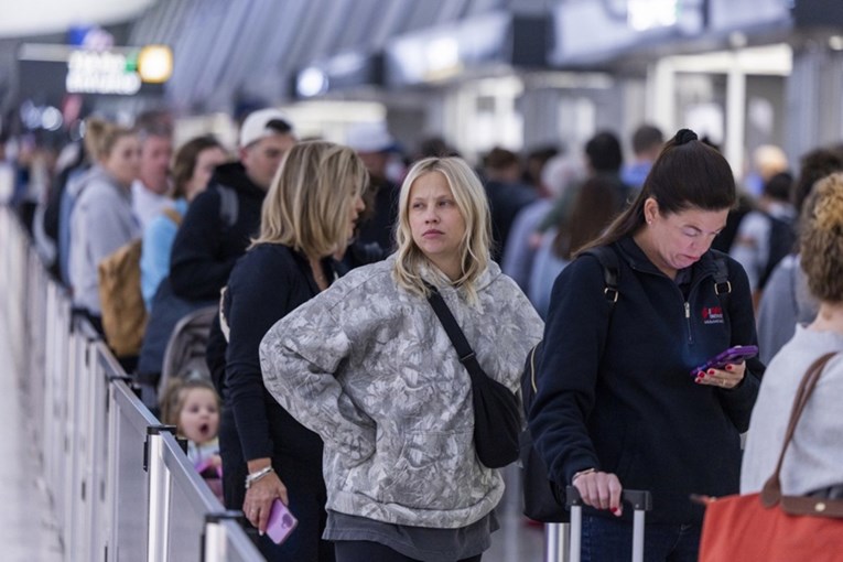 Veliki problemi u američkim zračnim lukama, osoblje masovno daje otkaz. Trump reagira