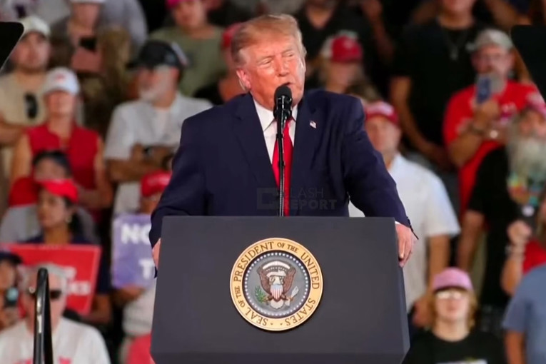 Trump želi pripojiti Venezuelu SAD-u: "Imaju puno nafte"