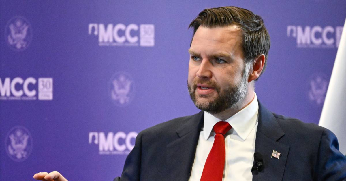 Katolik JD Vance papi: "Budite oprezni kada govorite o teologiji"