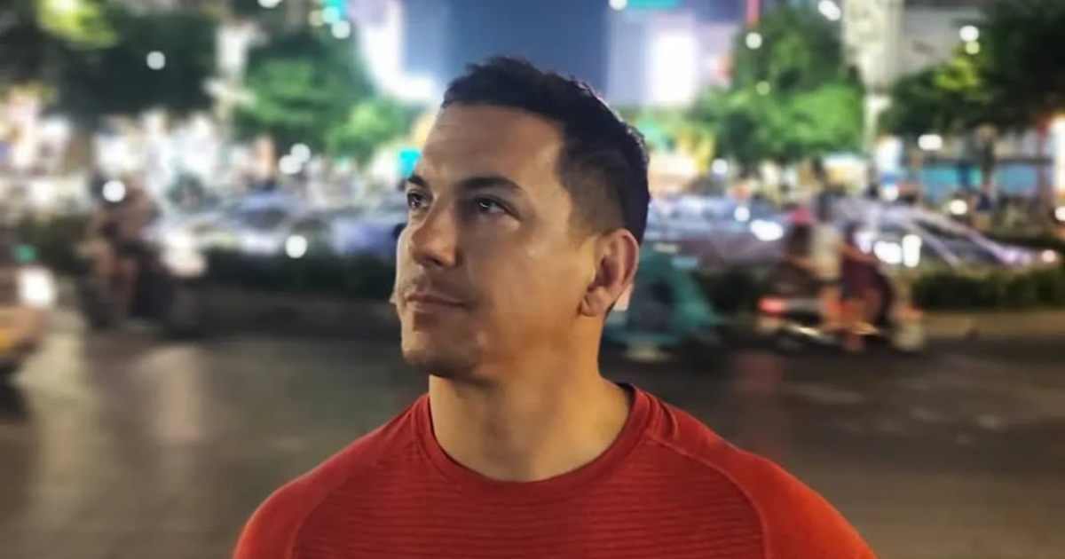 Mario Valentić dirnuo pratitelje fotkom iz djetinjstva: "Hvala mama i tata"