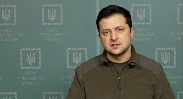 Zelenskij: Rusija treba prestati s bombardiranjem prije pravih pregovora