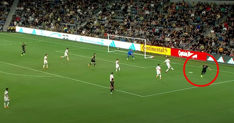 Pogledajte što Biuk radi dok Hrvatska gubi na Euru. Ubacio je za gol Los Angelesa