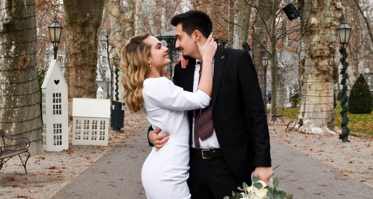 Tara Thaller pokazala kako uživa u prvim danima braka