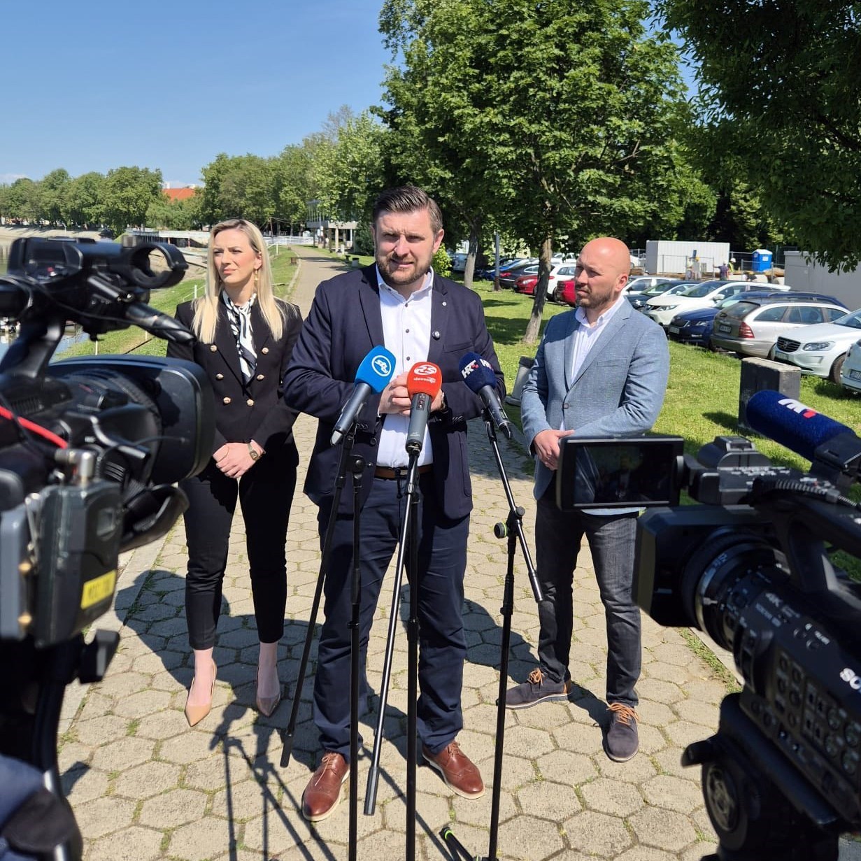 HDZ-ovi kandidati u Slavonskom Brodu gradonačelniku: Kuda plovi ovaj Brod?