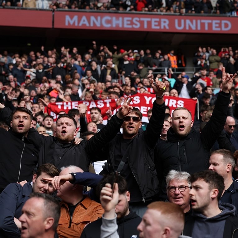 United poskupljuje ulaznice. U dugovima je 1.2 milijarde eura i gradi stadion