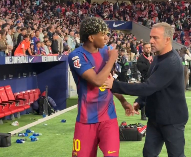 VIDEO Yamal nije slavio gol Barce za pobjedu. Svađao se s Flickom