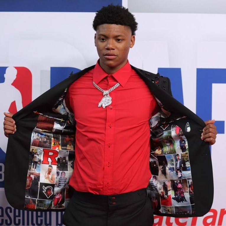 Ima 18 godina i draftiran je u NBA. Izgubio je već 15 milijuna dolara zbog bahatosti