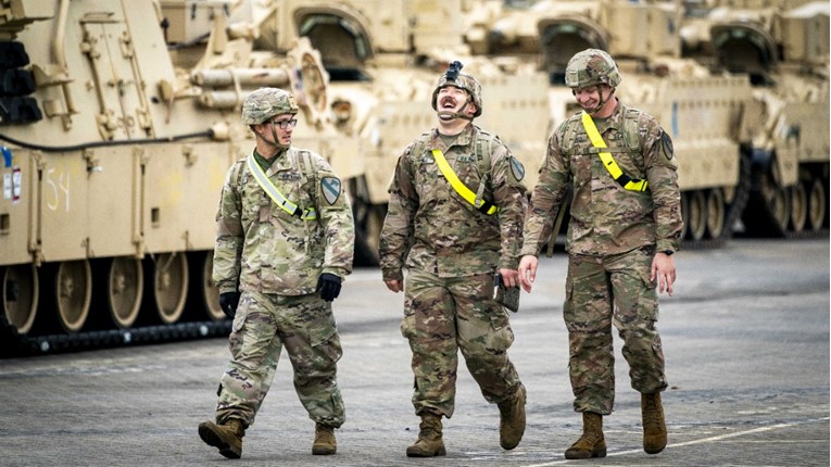 Njemačka vlada službeno obaviještena o mogućem povlačenju američke vojske