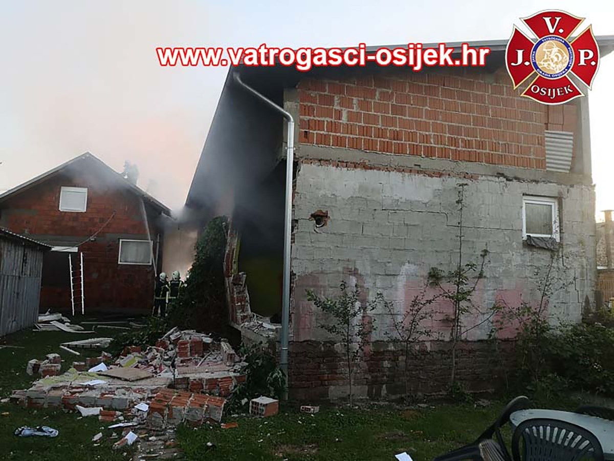 FOTO Kod Osijeka eksplozija raznijela dio kuće