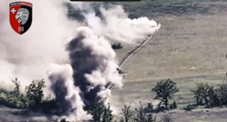 VIDEO Rusi krenuli u napad tenkovima i oklopnjacima, dočekalo ih topništvo i dronovi