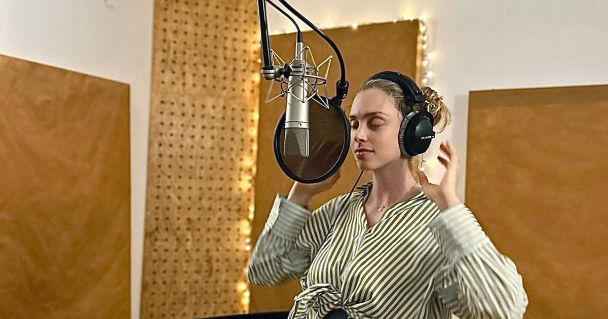Hana Huljić pokazala kako stvara novu pjesmu, sinčić Toni bio joj je u krilu
