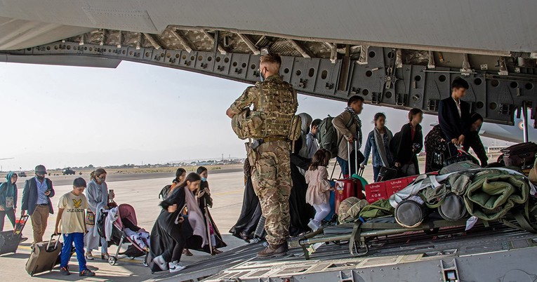 SAD savjetovao svojim državljanima da se klone aerodroma u Kabulu